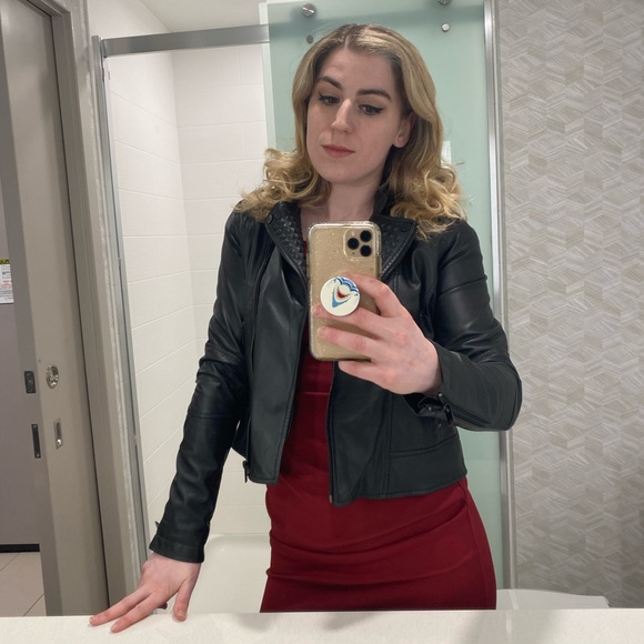 Meet me - Picture 4 of 5